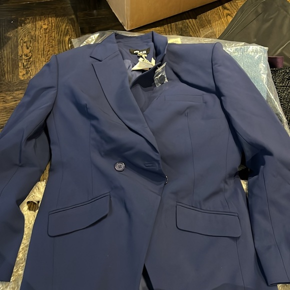 SER.O.YA Cosmo Blazer | Navy - Picture 6 of 6